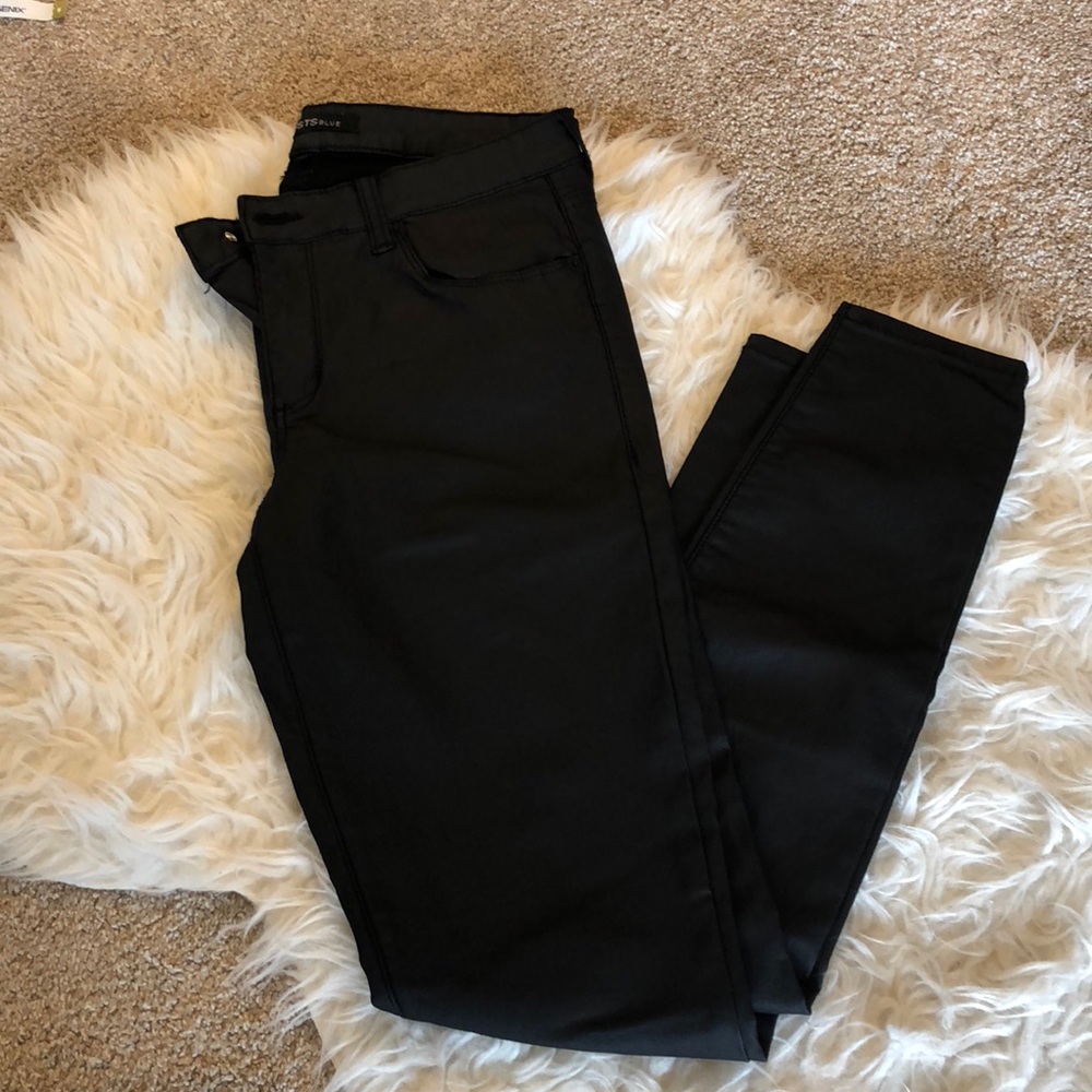 STS Blue “Cassie Skinny” leather-like pants